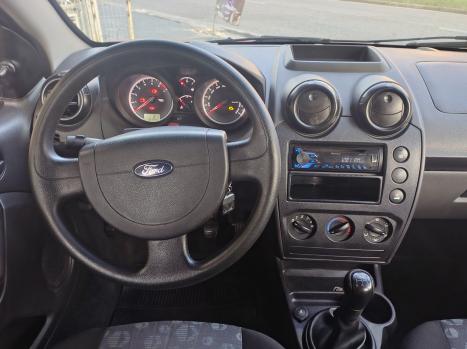 FORD Fiesta Sedan 1.0 4P, Foto 8