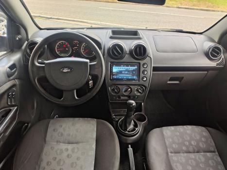 FORD Fiesta Sedan 1.0 4P, Foto 12
