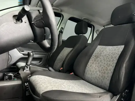 FORD Fiesta Sedan 1.6 4P FLEX, Foto 8