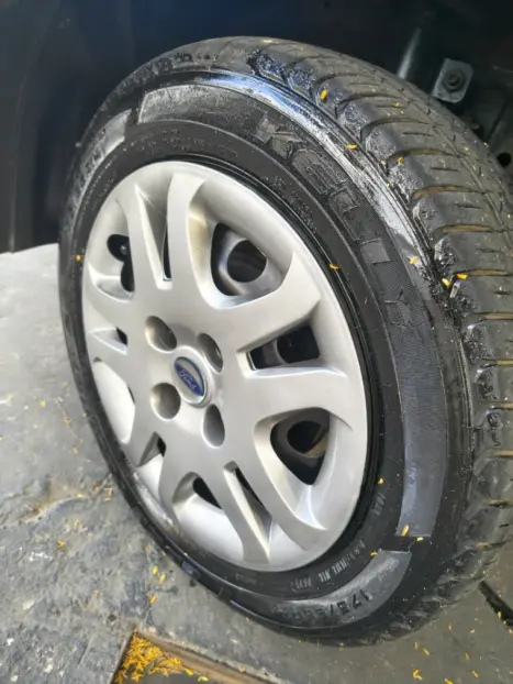 FORD Fiesta Sedan 1.6 4P FLEX, Foto 5