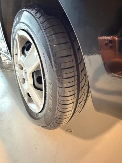 FORD Fiesta Sedan 1.6 4P FLEX, Foto 3