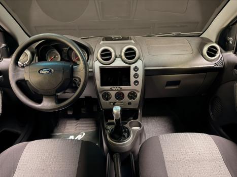 FORD Fiesta Sedan 1.6 4P ROCAM FLEX, Foto 8