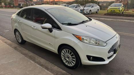 FORD Fiesta Sedan 1.6 4P FLEX TITANIUM POWERSHIFT AUTOM�TICO, Foto 3