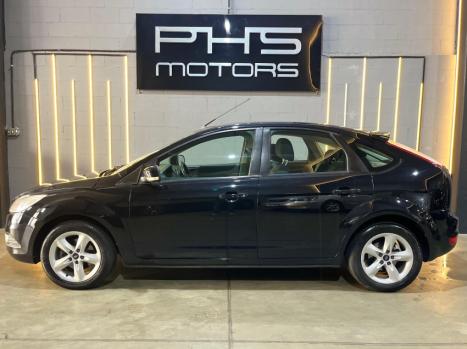 FORD Focus Hatch 1.6 16V 4P FLEX GL, Foto 2
