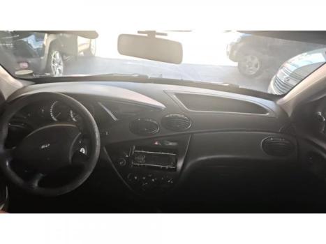 FORD Focus Hatch 1.6 4P FLEX GL, Foto 3