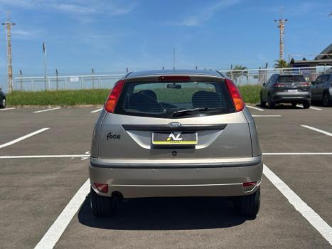 FORD Focus Hatch 1.6 4P, Foto 5