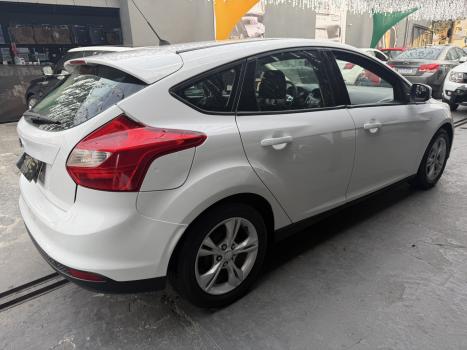 FORD Focus Hatch 1.6 4P, Foto 4