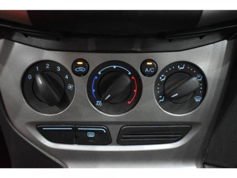 FORD Focus Hatch 2.0 16V 4P FLEX SE POWERSHIFT AUTOMTICO, Foto 7