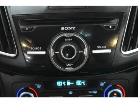 FORD Focus Hatch 2.0 16V 4P TITANIUM PLUS FLEX, Foto 11