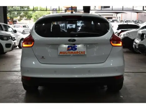 FORD Focus Hatch 2.0 16V 4P TITANIUM PLUS FLEX, Foto 16