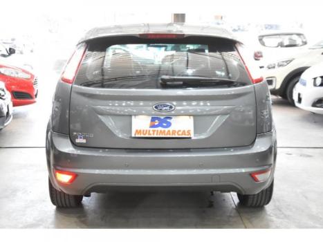 FORD Focus Hatch 2.0 16V 4P GLX, Foto 8