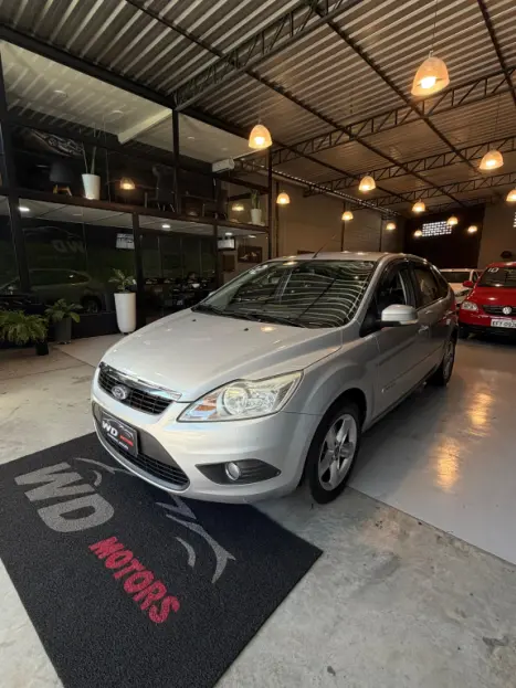 FORD Focus Hatch 2.0 16V 4P FC AUTOM�TICO, Foto 5