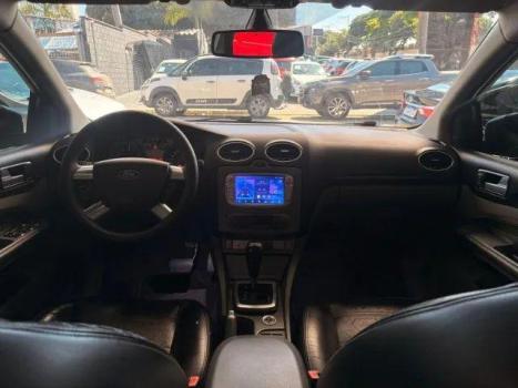 FORD Focus Hatch 2.0 16V 4P FLEX TITANIUM AUTOM�TICO, Foto 6