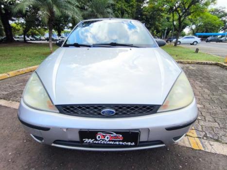 FORD Focus Hatch 2.0 16V 4P GHIA FLEX, Foto 10
