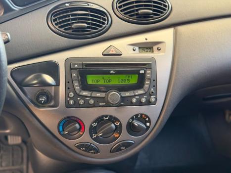 FORD Focus Sedan 1.6 4P GL FLEX, Foto 7