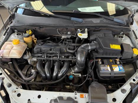 FORD Focus Sedan 1.6 4P GL FLEX, Foto 12