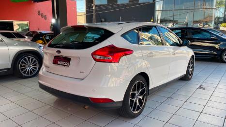 FORD Focus Sedan , Foto 8