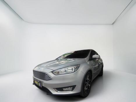 FORD Focus Sedan , Foto 1