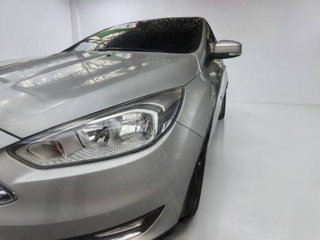 FORD Focus Sedan , Foto 5