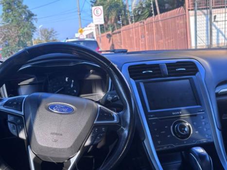 FORD Fusion 2.0 4P 16V TITANIUM AWD AUTOMTICO, Foto 17