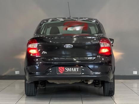 FORD Ka + Sedan 1.5 12V 4P FLEX TI-VCT SE AUTOM�TICO, Foto 10