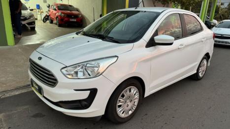 FORD Ka + Sedan 1.5 12V 4P FLEX TI-VCT SE AUTOM�TICO, Foto 3