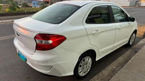 FORD Ka + Sedan 1.5 12V 4P FLEX TI-VCT SE AUTOM�TICO, Foto 4