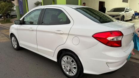 FORD Ka + Sedan 1.5 12V 4P FLEX TI-VCT SE AUTOM�TICO, Foto 5