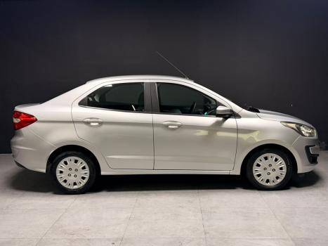 FORD Ka + Sedan 1.5 12V 4P FLEX TI-VCT SE AUTOMÁTICO, Foto 4