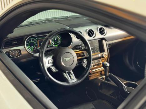 FORD Mustang , Foto 17