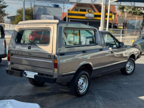 FORD Pampa 1.8 GL, Foto 3 FORD Pampa 1.8 GL, Foto 3