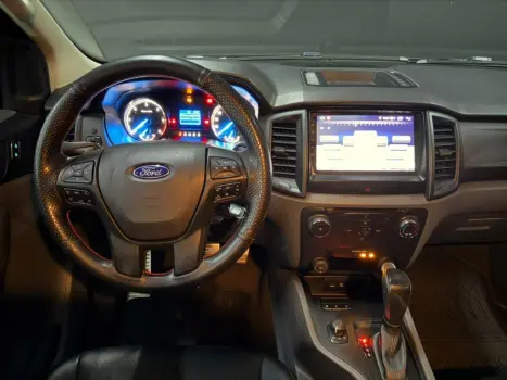 FORD Ranger 2.2 16V XLS DIESEL 4X4 CABINE DUPLA AUTOM�TICO, Foto 5