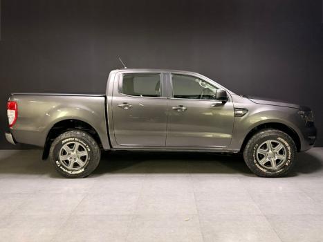 FORD Ranger 2.2 16V 4X4 SPORTRAC DIESEL CABINE DUPLA AUTOM�TICO, Foto 3