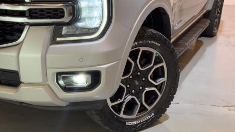 FORD Ranger 3.0 V6 4X4 LIMITED PLUS TURBO DIESEL CABINE DUPLA AUTOM�TICO, Foto 4