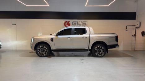 FORD Ranger 3.0 V6 4X4 LIMITED PLUS TURBO DIESEL CABINE DUPLA AUTOM�TICO, Foto 6
