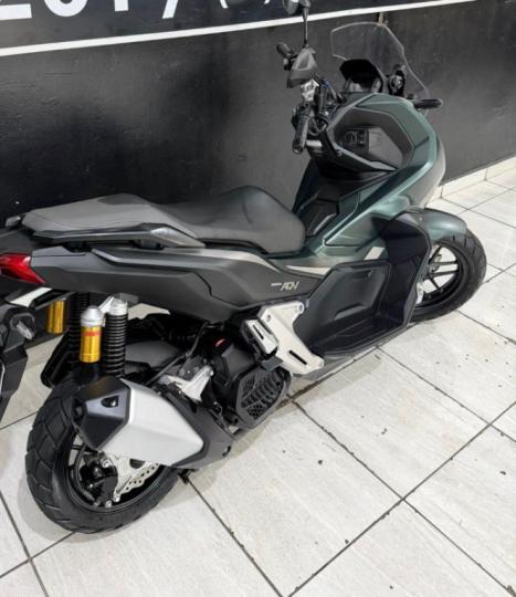 HONDA ADV 150 , Foto 8