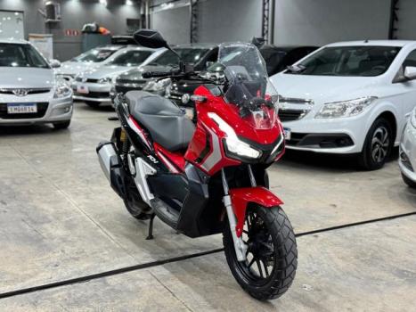 HONDA ADV 150 , Foto 3