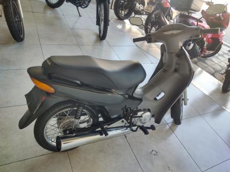 HONDA Biz 100 ES, Foto 2