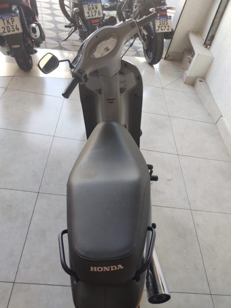 HONDA Biz 100 ES, Foto 3