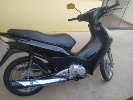 HONDA Biz 125 ES, Foto 2