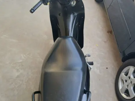 HONDA Biz 125 ES, Foto 3