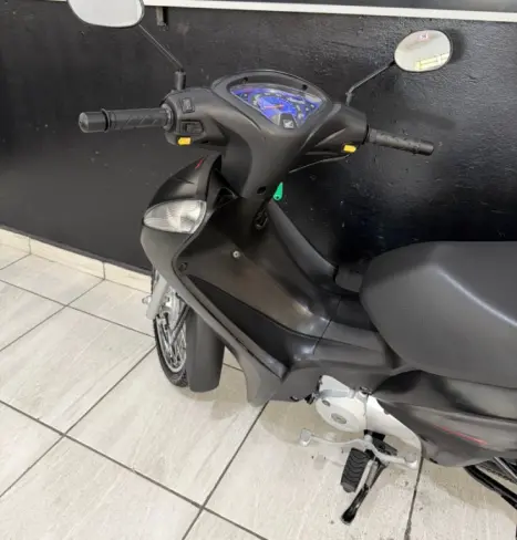 HONDA Biz 125 ES, Foto 5