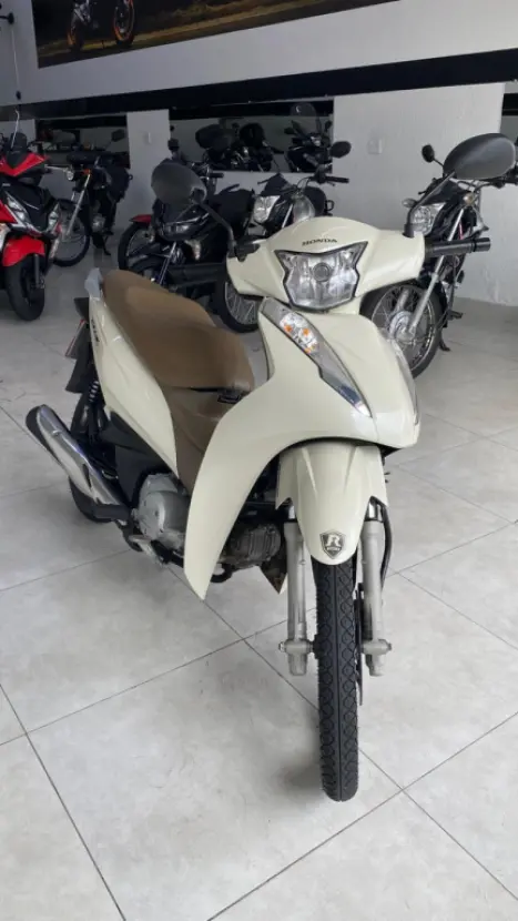 HONDA Biz 125 FLEX, Foto 2