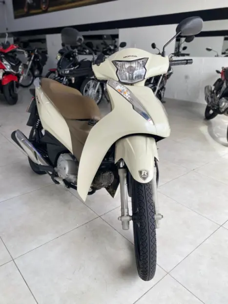 HONDA Biz 125 FLEX, Foto 4