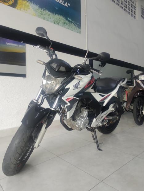 HONDA CB 250 F Twister FLEXONE, Foto 2