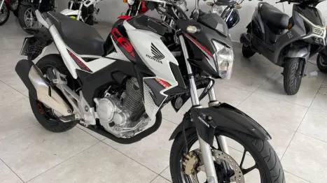 HONDA CB 250 F Twister FLEXONE, Foto 1