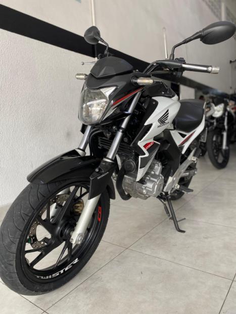 HONDA CB 250 F Twister FLEXONE, Foto 5