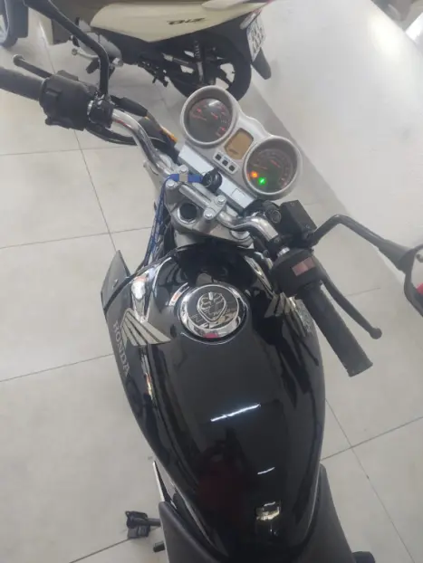 HONDA CB 250 F Twister , Foto 11