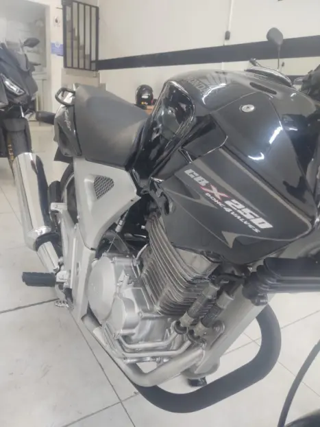 HONDA CB 250 F Twister , Foto 12