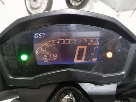 HONDA CB 250 F Twister , Foto 5